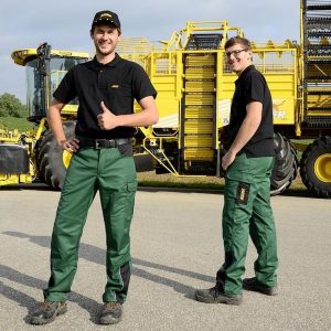 pantaloni alla zuava