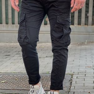 pantaloni cargo