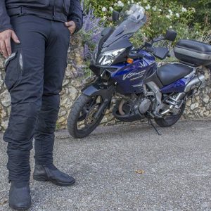 pantaloni moto