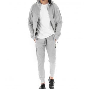 tuta grigia uomo